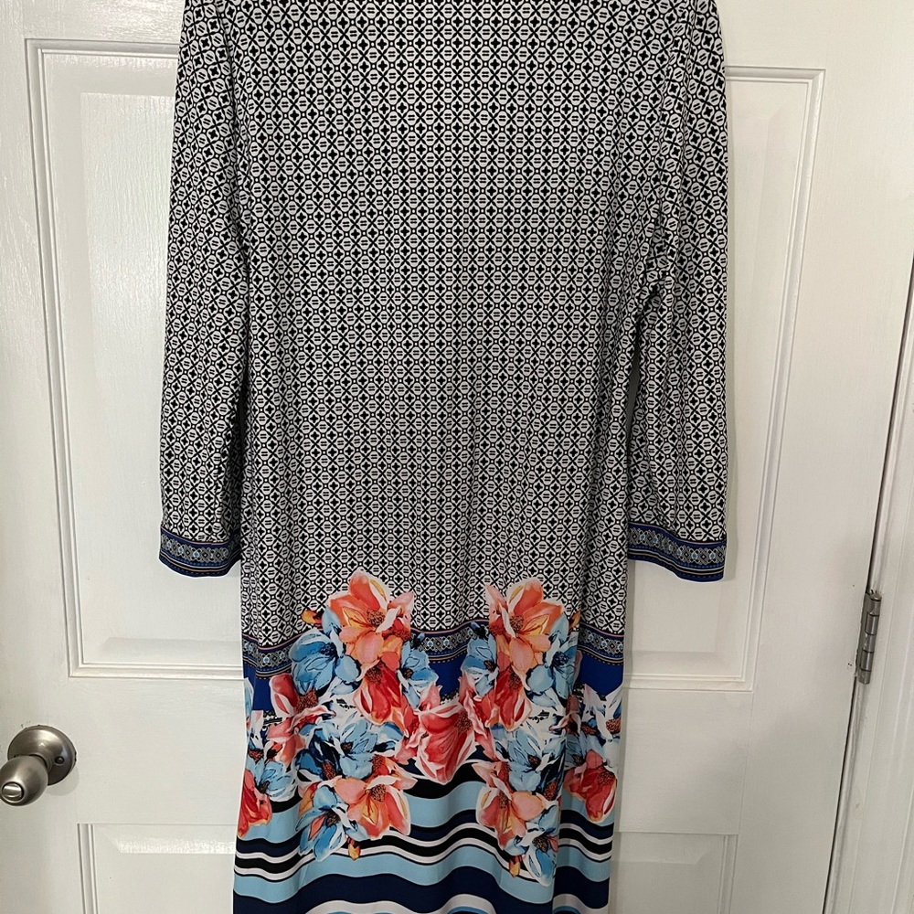 Knit dress - Picture 3 of 4